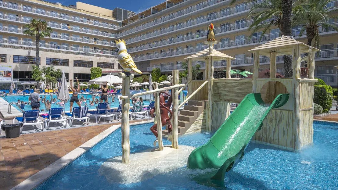 Hotel GHT Oasis Park & Spa